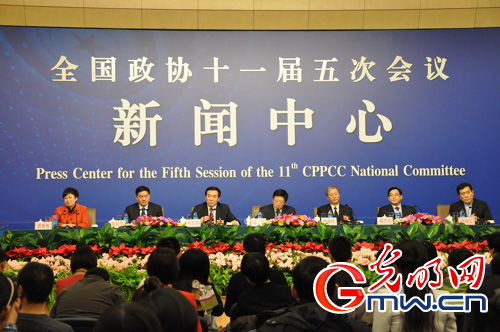 政协委员谈促进教育公平提高教育质量并答记者问